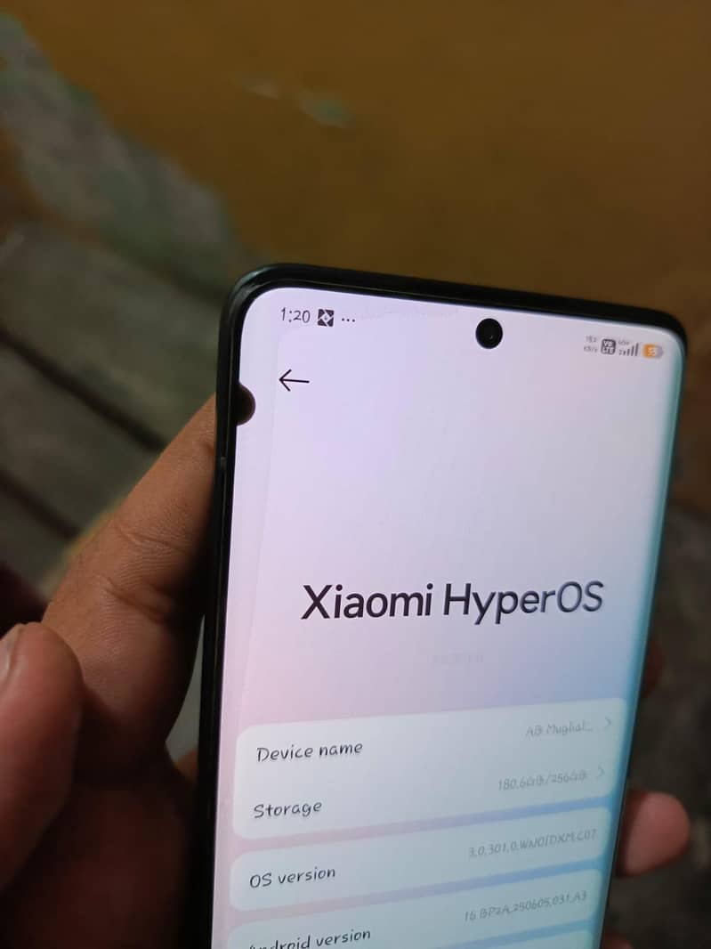 Xiaomi Redmi Note 13 Pro Plus 3