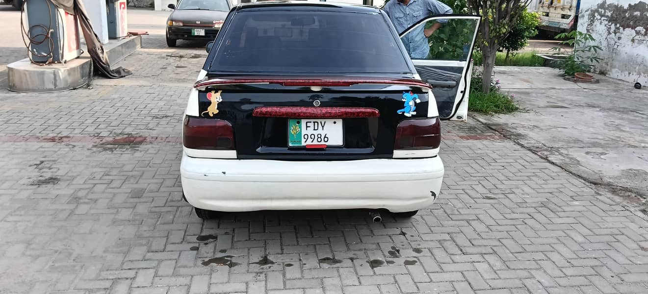 KIA Classic 2001 3