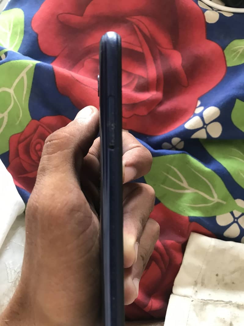Honor 7S 3
