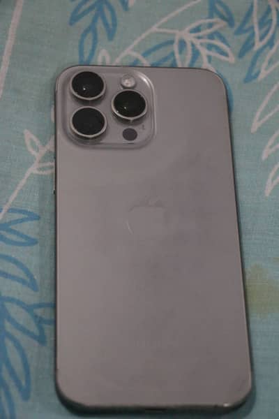 Apple iPhone 15 Pro Max