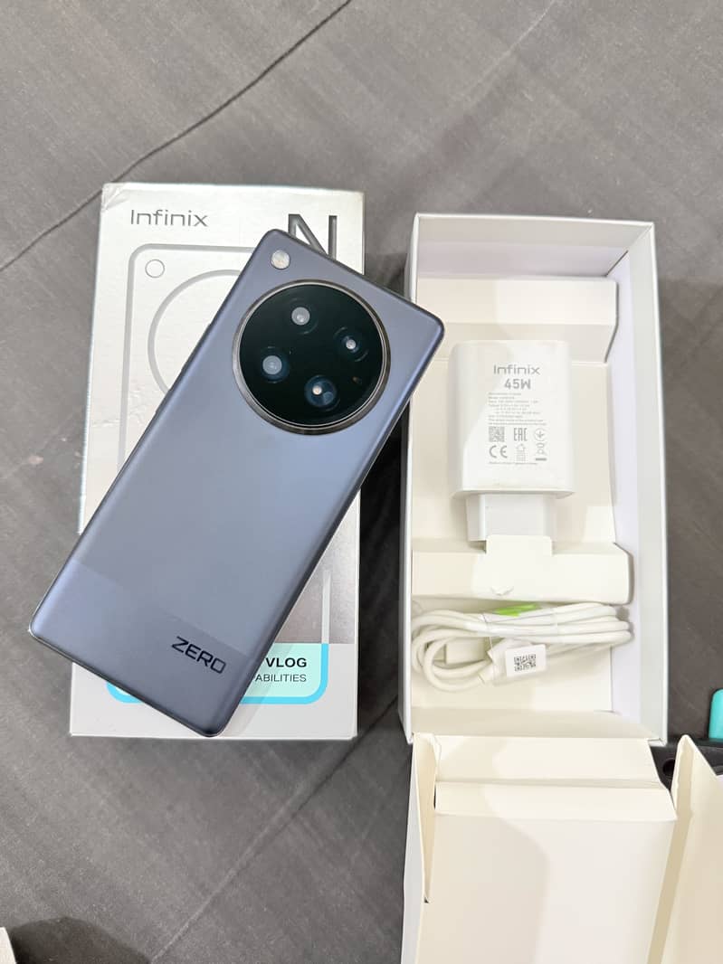 Infinix Zero 40 0