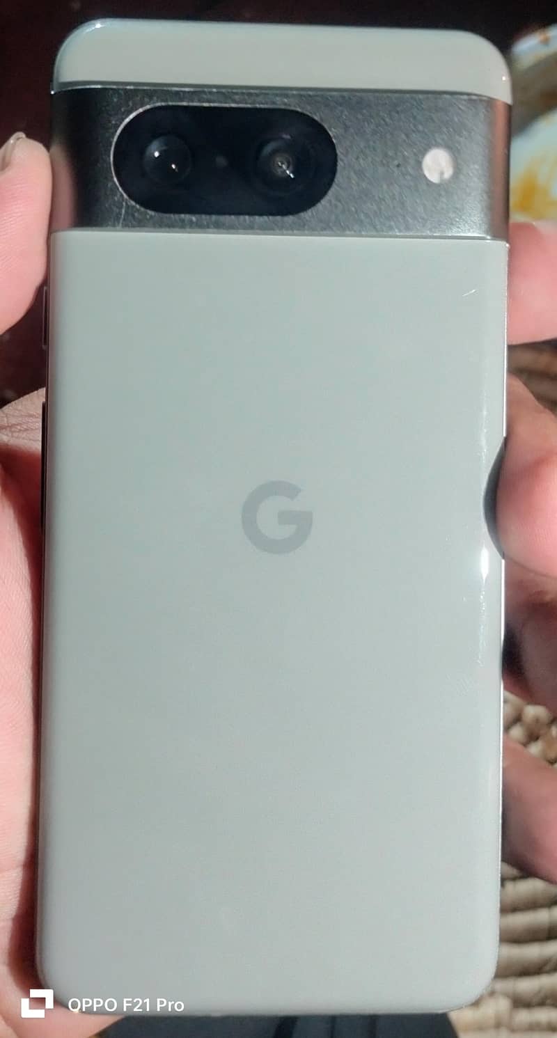 Google Pixel 8 1