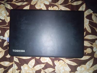 Toshiba Satellite C50D-A164 Laptop – 2GB RAM – Charger Included