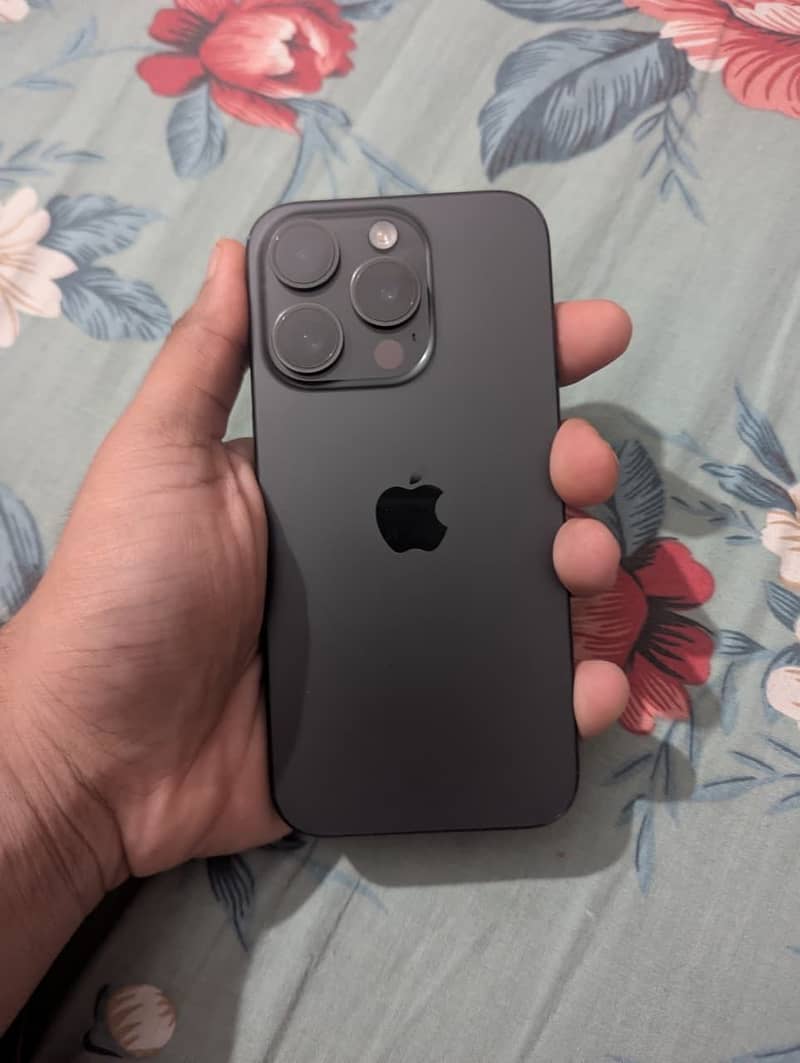 Iphone 15 pro 0