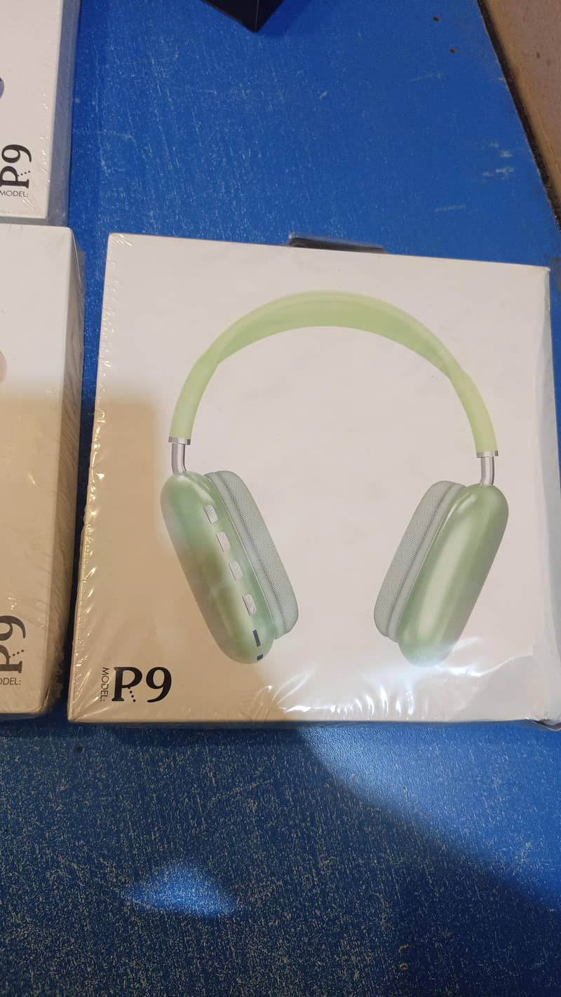 p9 headphone 1