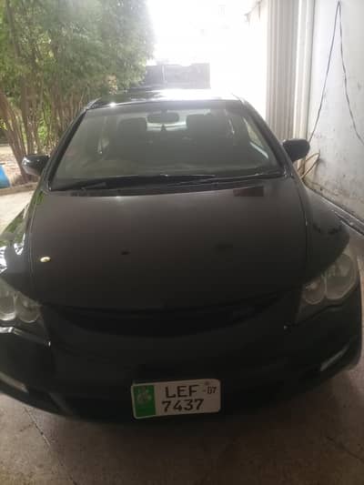 Honda Civic Oriel 2007 (100% original) Red meter