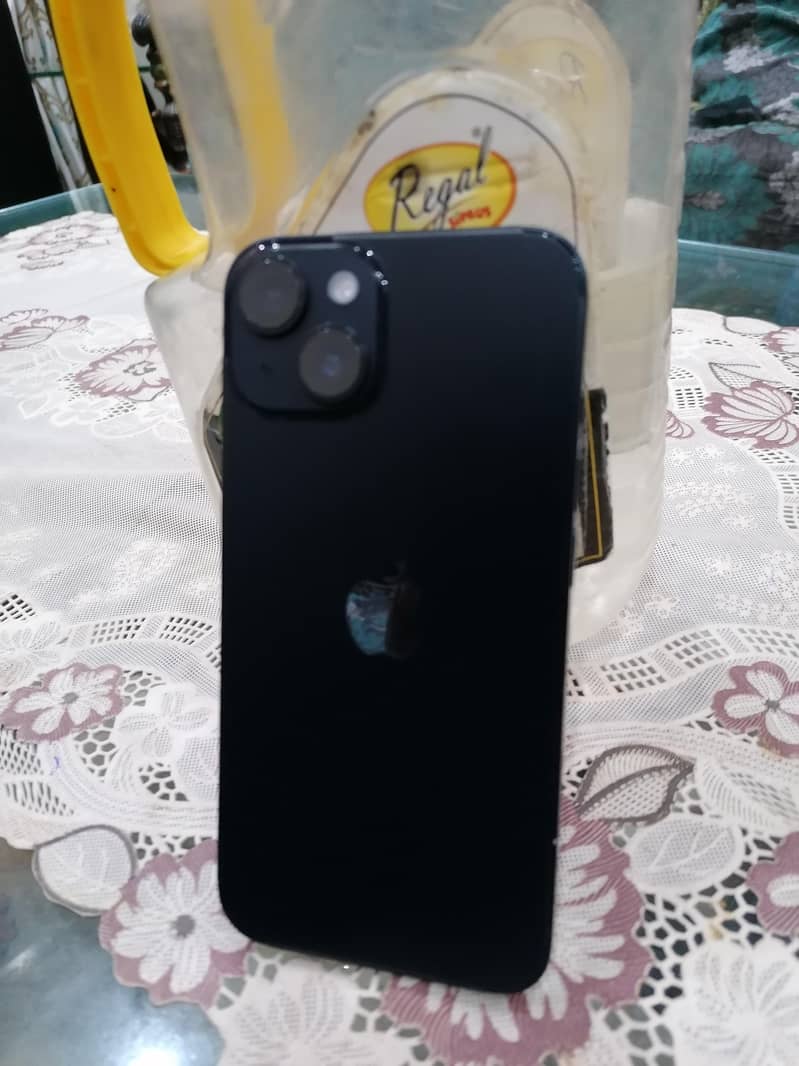 Apple iPhone 14 3