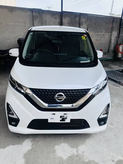 Nissan Dayz Highway Star X pro Pilot full option