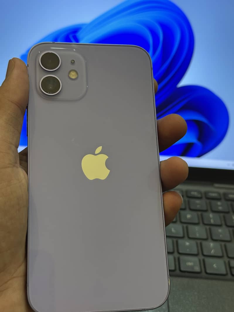 Apple iPhone 12 0