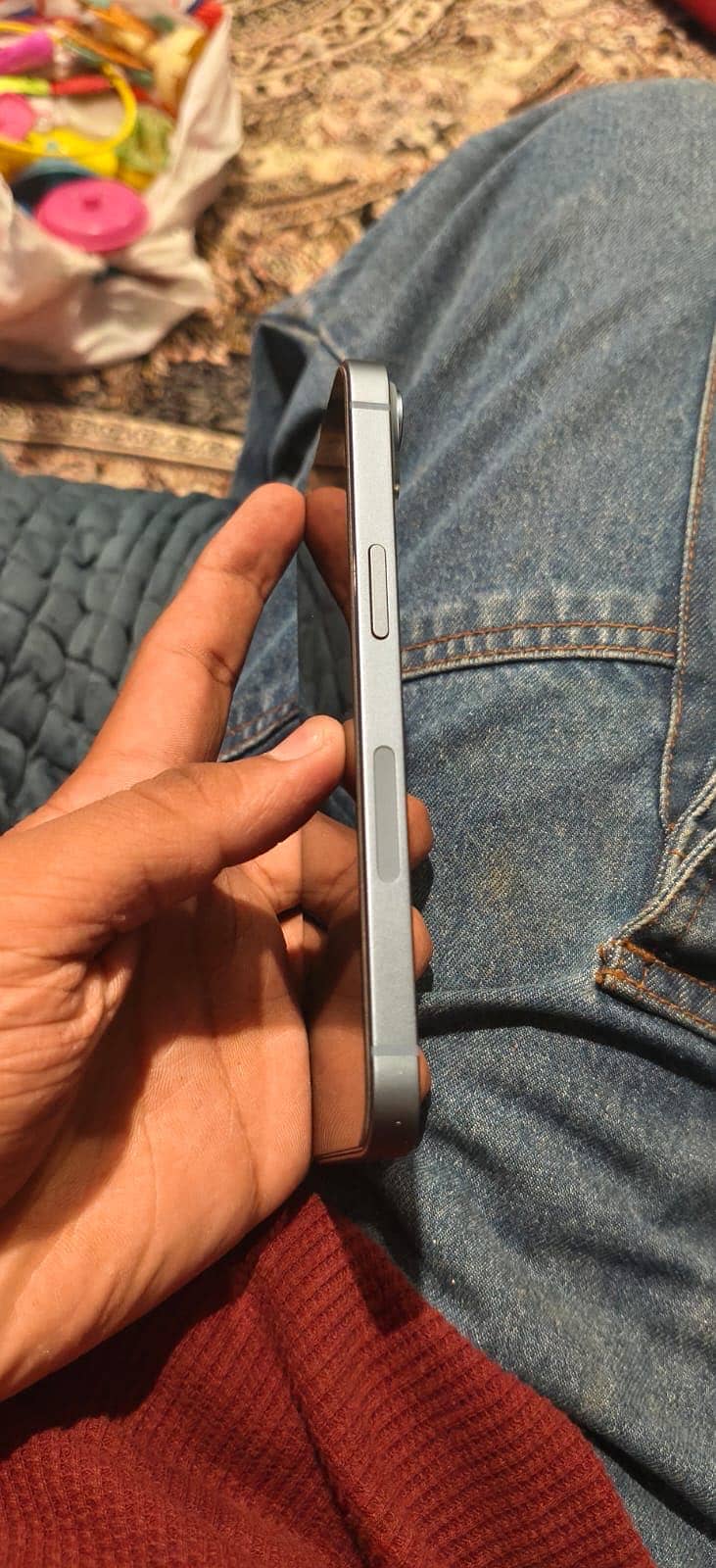 Apple iPhone 14 3