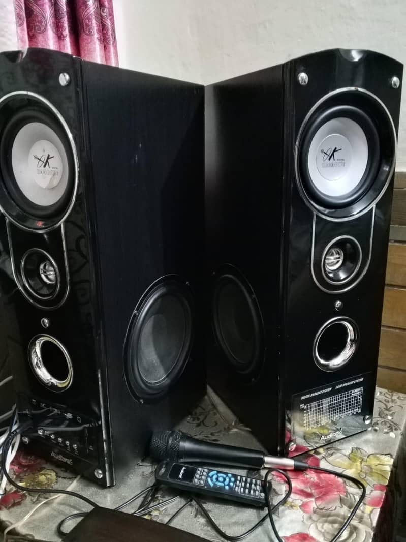 audionic classic car 6 4