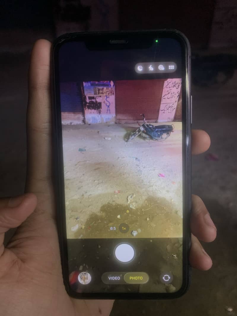 Apple iPhone 11 5