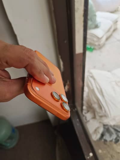 I phone 17 pro max
