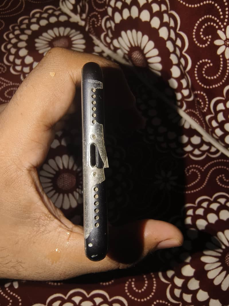 Apple iPhone 11 Mdm 2