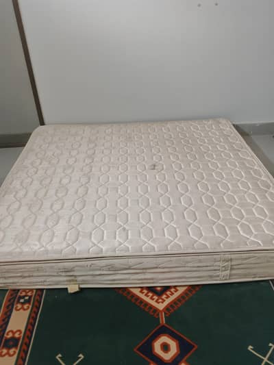 8 inche mattres for sell condition 10/10
