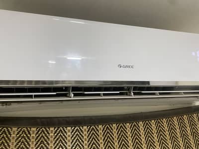 Gree 1.5 Ton AC – Excellent Condition