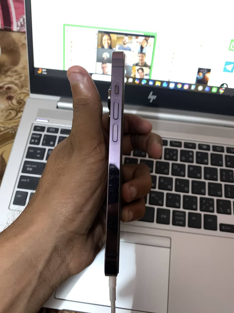 Iphone 14 pro 4