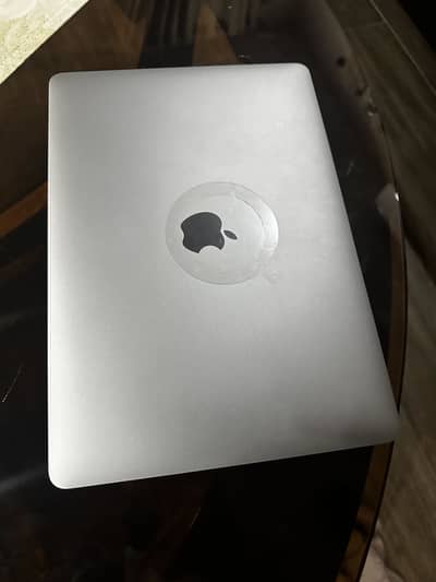 MacBook Pro 2016 with touchbar