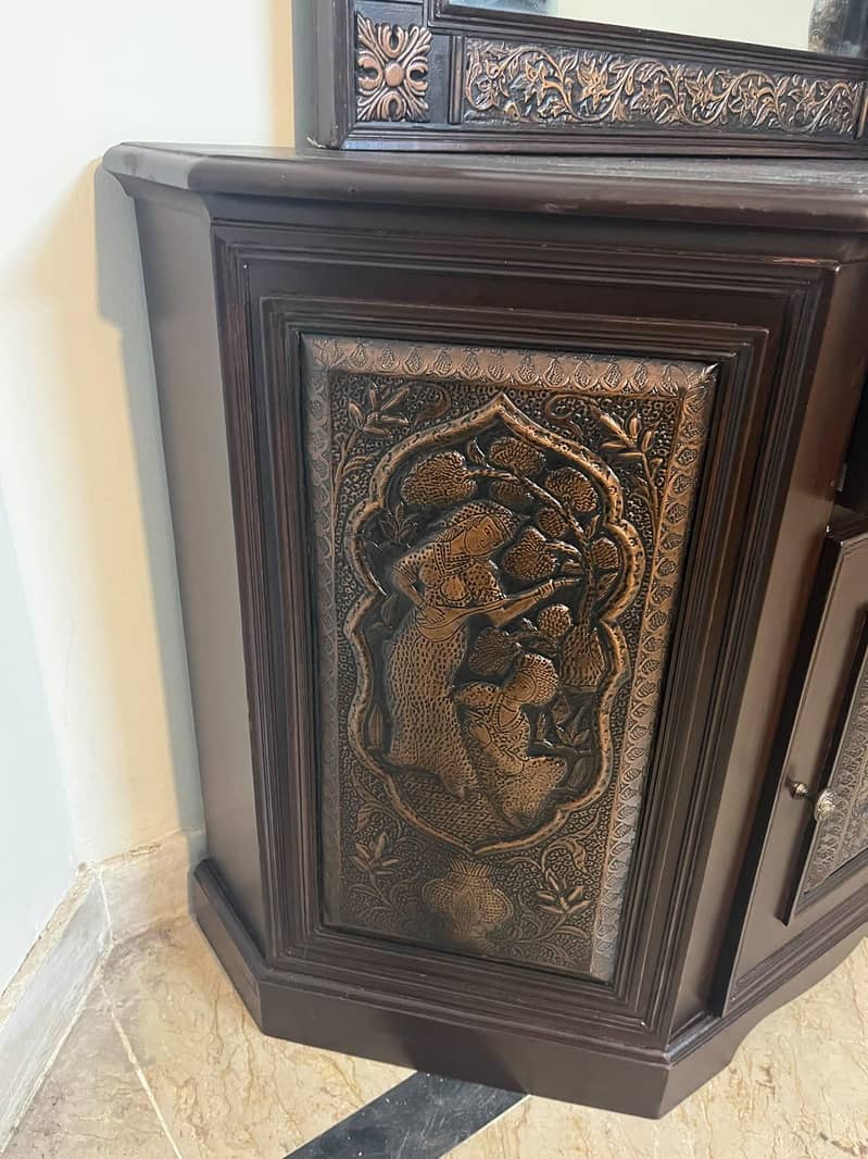 console with side antique 3