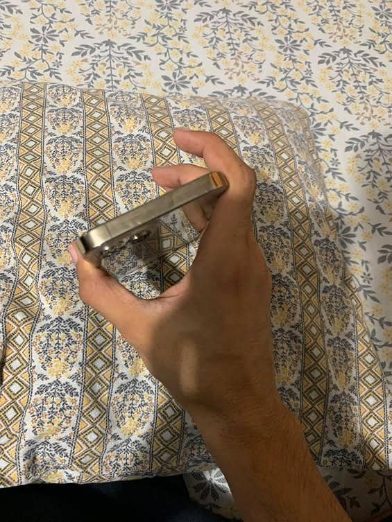 Apple iPhone 12 Pro 2