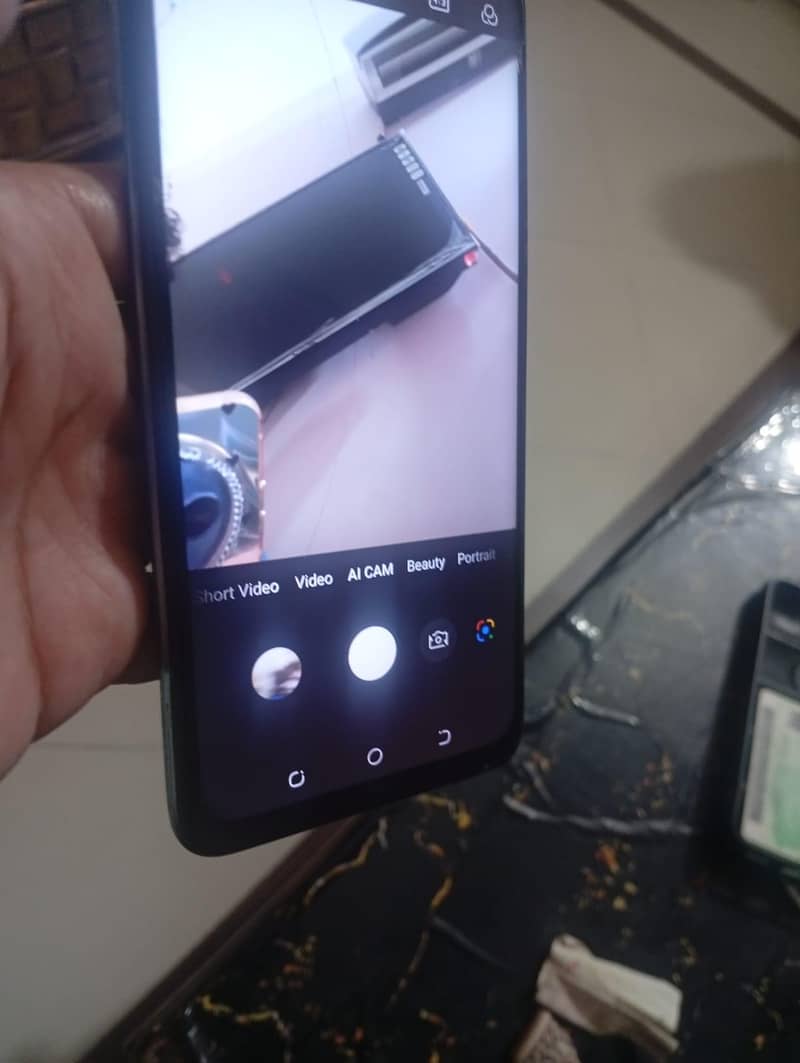 Tecno CAMON 15 Pro 0