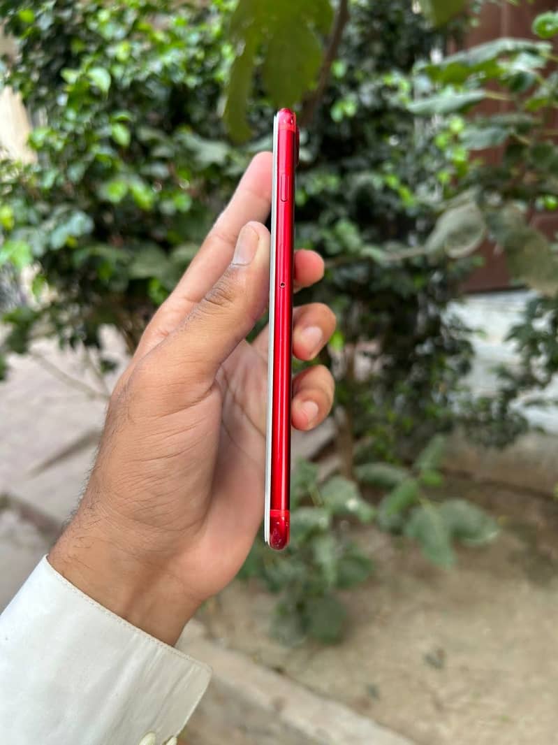 Apple iPhone 7 Plus 2