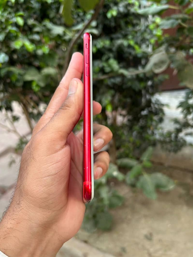 Apple iPhone 7 Plus 4