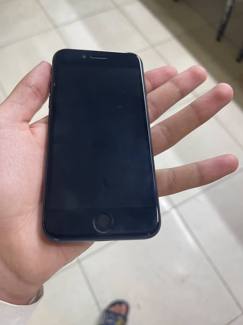 Apple iPhone SE 1