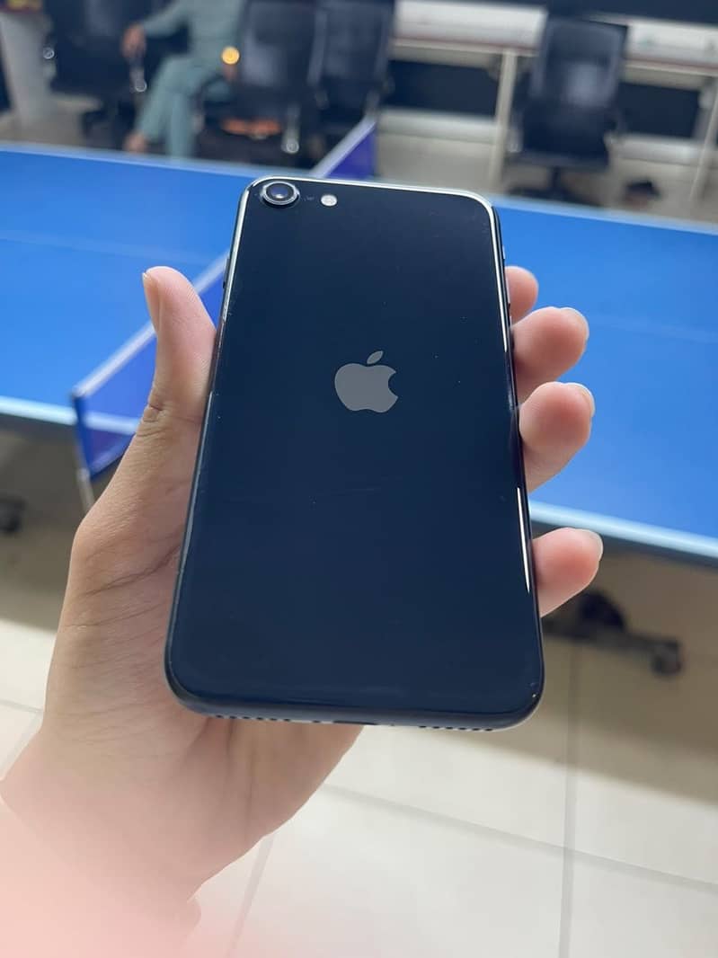 Apple iPhone SE 5