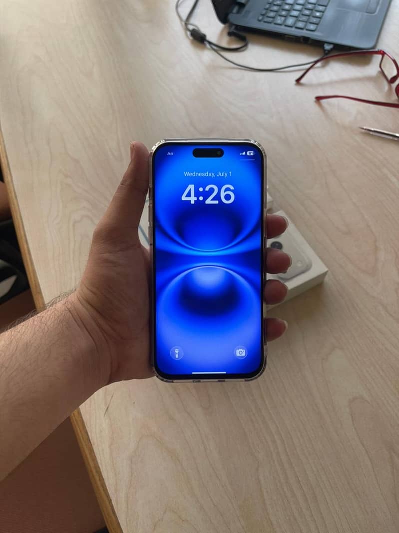Apple iPhone 17 Pro Max 5