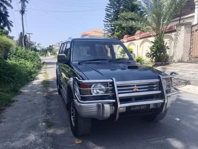 Mitsubishi Pajero Turbo Diesel Genuine Condition