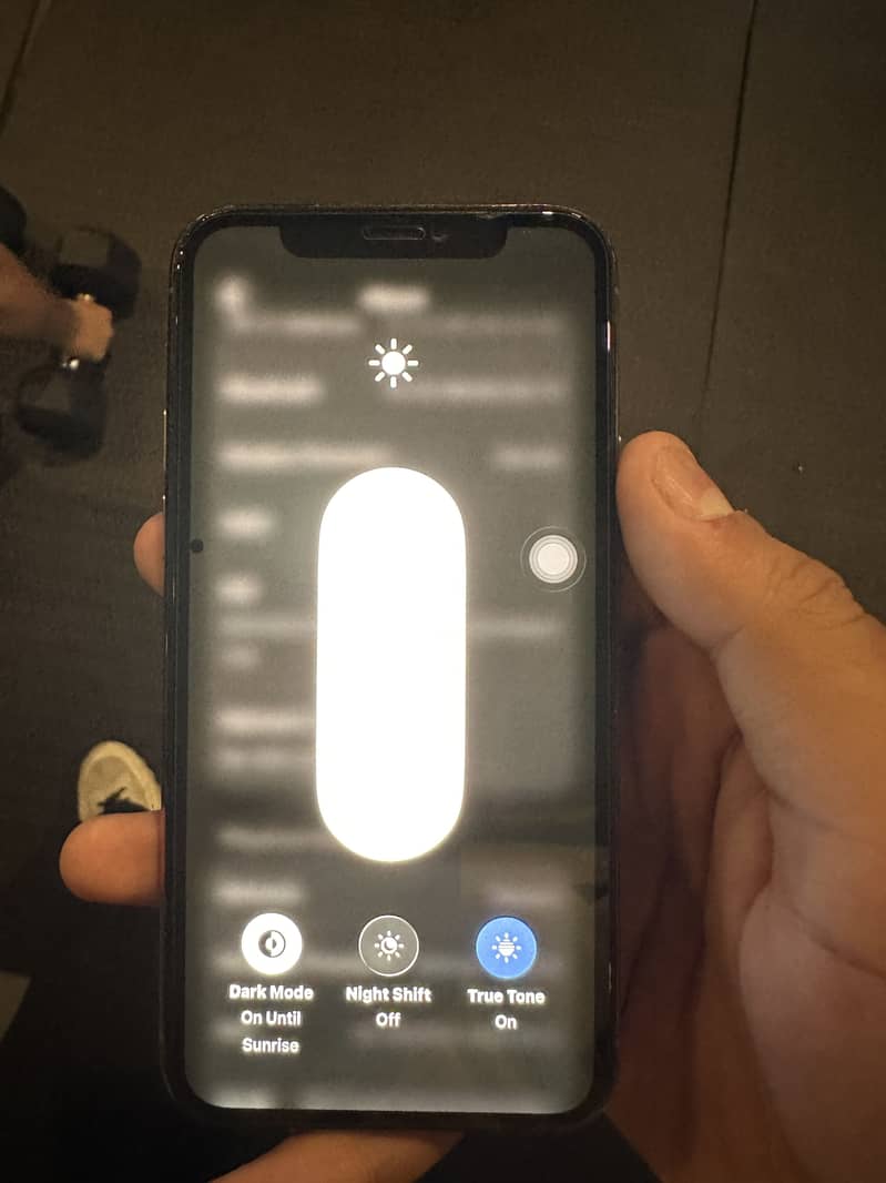 IPhone 11 Pro 6