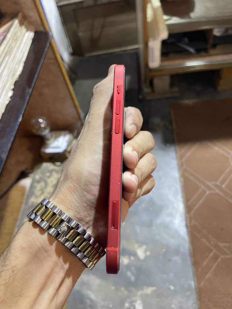 Apple iPhone 12 1