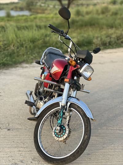 Honda CD70 2017