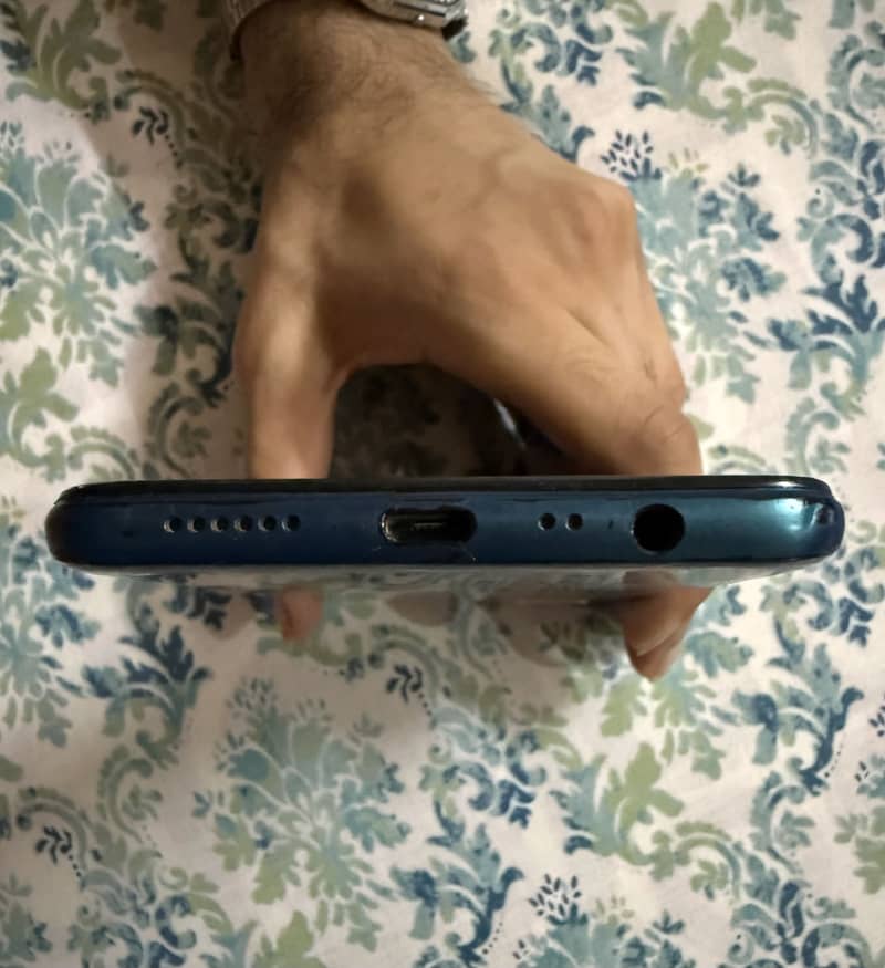 OPPO A7 6