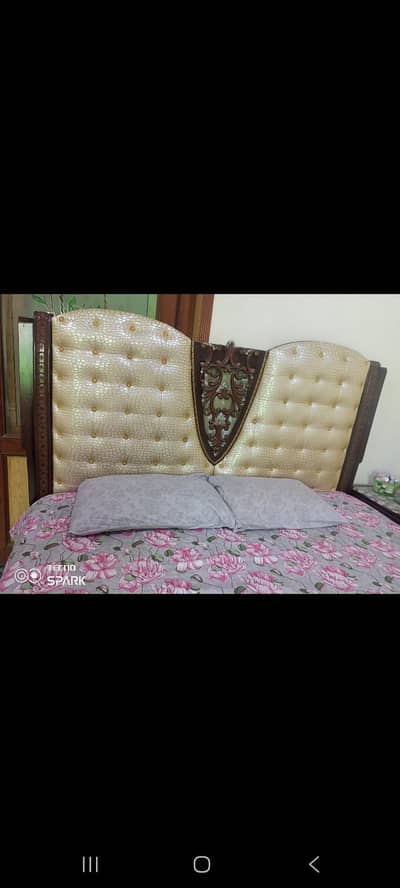 bed set with matress