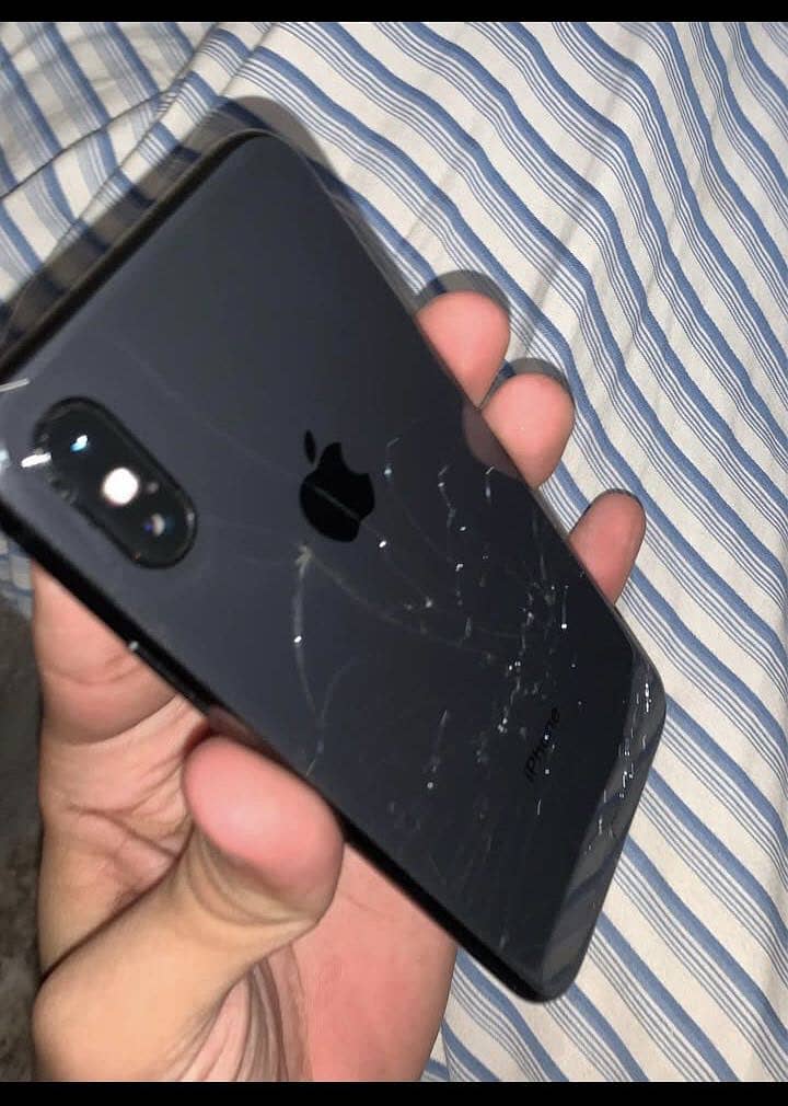 Apple iPhone X 0