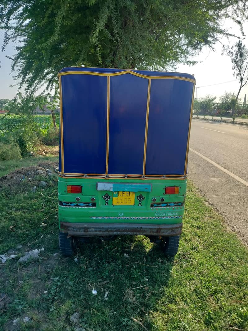 auto rickshaw 2