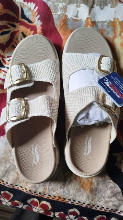Skechers Women Arch Fit Sandals - Original, Brand New, Size 41