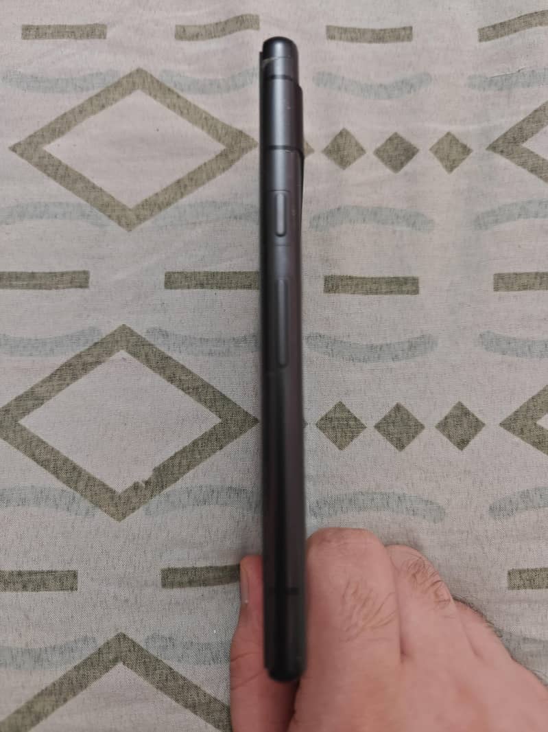 Google Pixel 7a 2