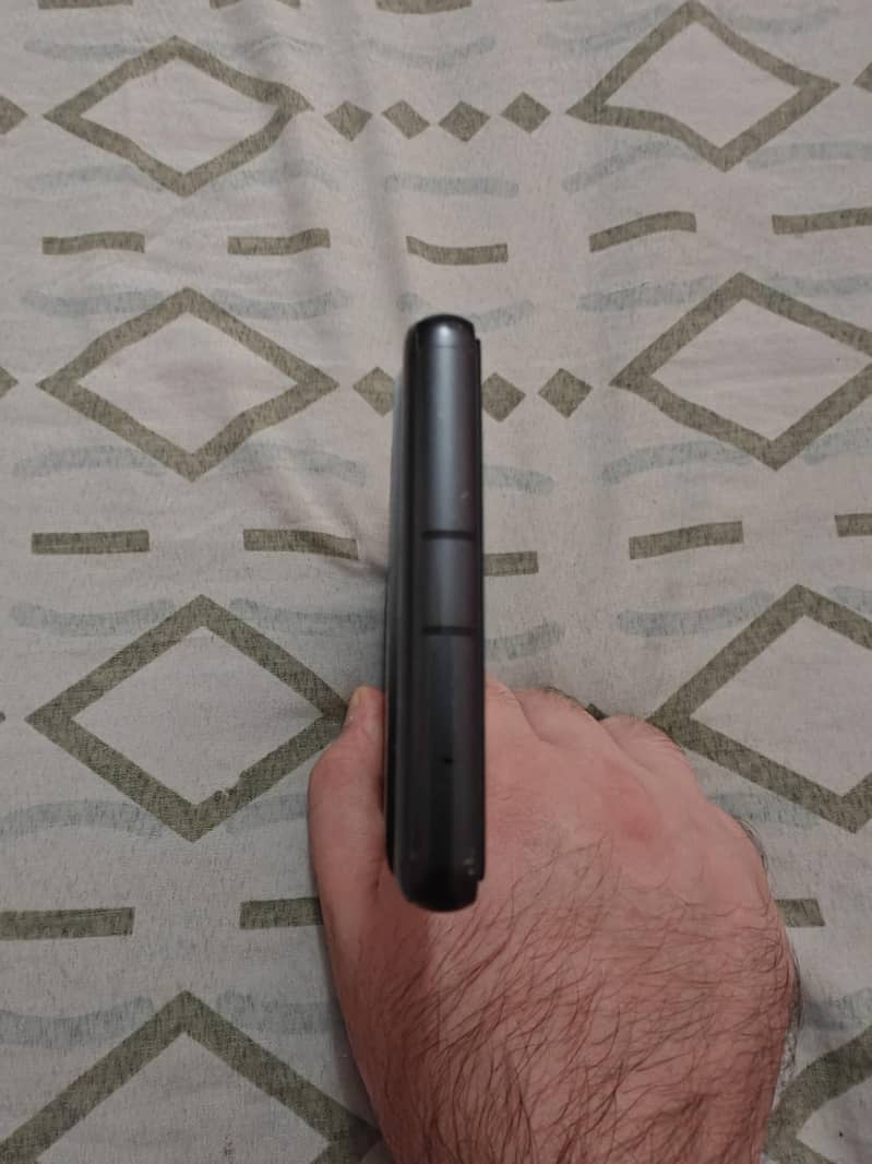 Google Pixel 7a 4