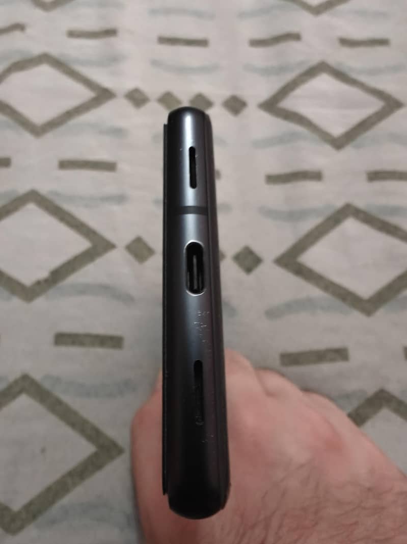 Google Pixel 7a 5