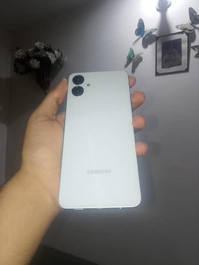 Samsung Mobile A06