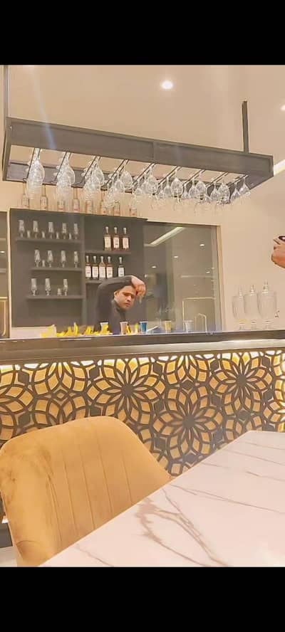 Bar counter & buffet shelf's