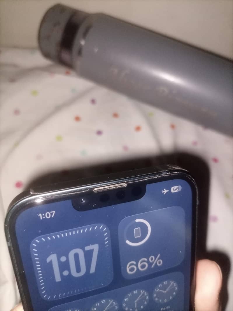 Apple iPhone 14 3