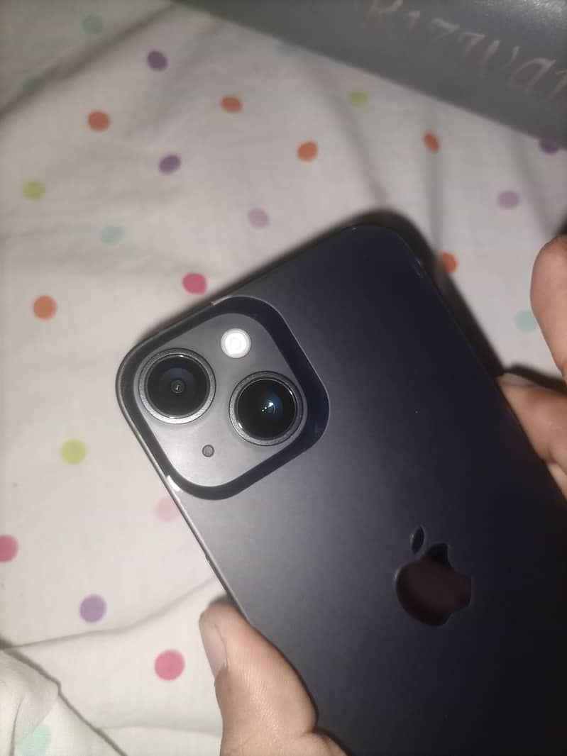 Apple iPhone 14 4