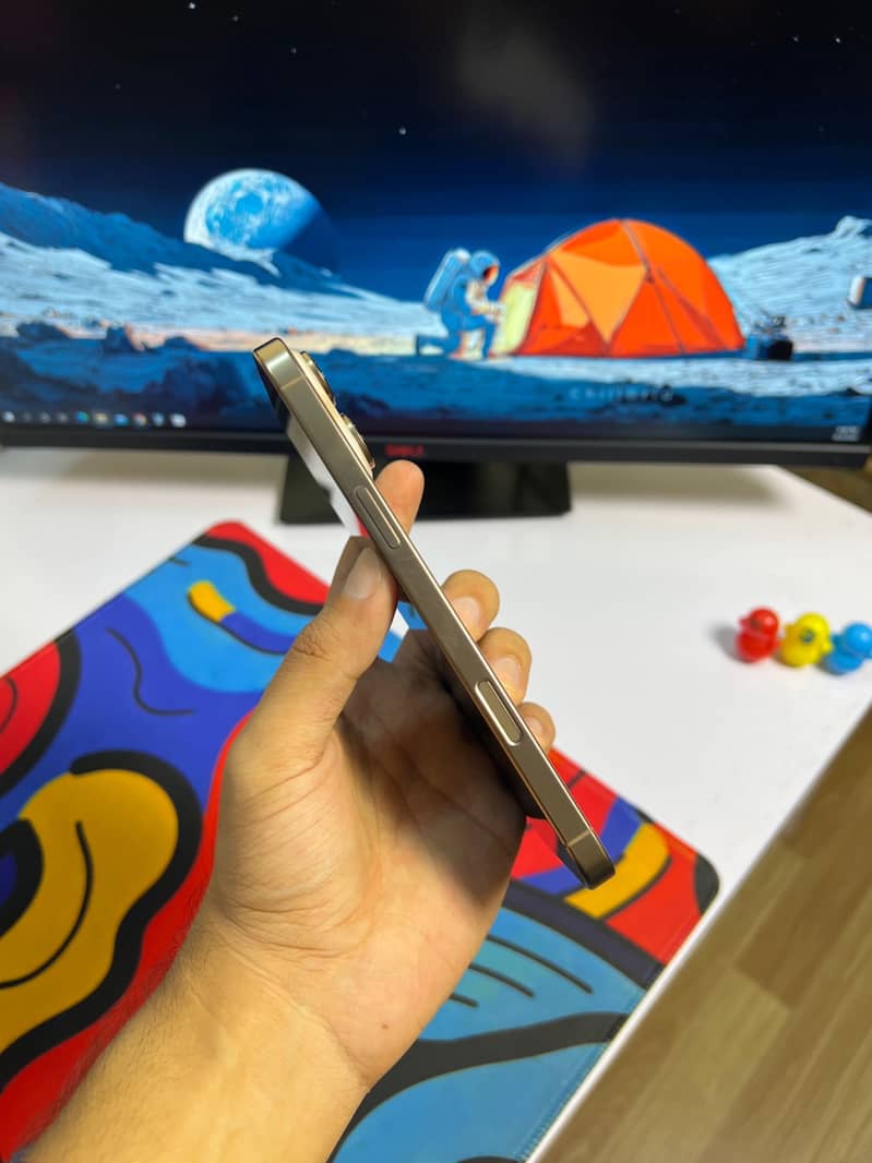 Iphone 16 pro max 1