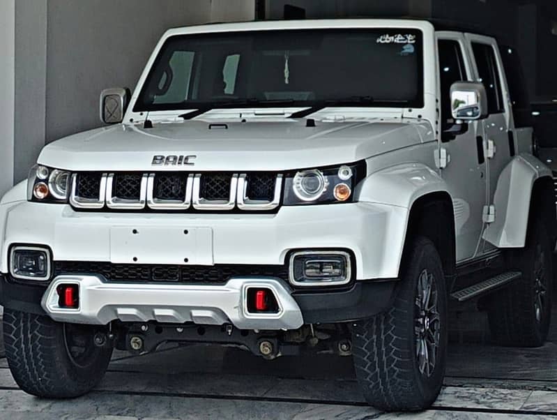 BAIC BJ40 Plus 2022 1
