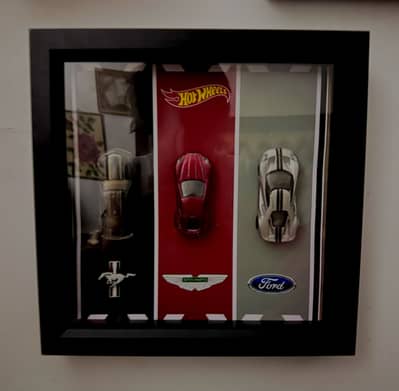 Original hot-wheels car frame (with 3 hotwheels inside the frame)