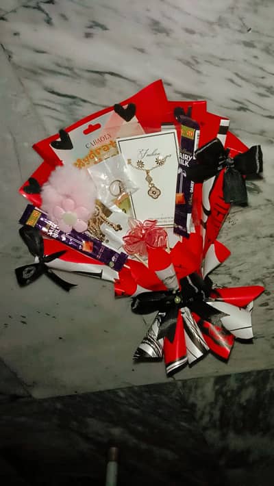 Customize Makeup and Jewllery Bouquet